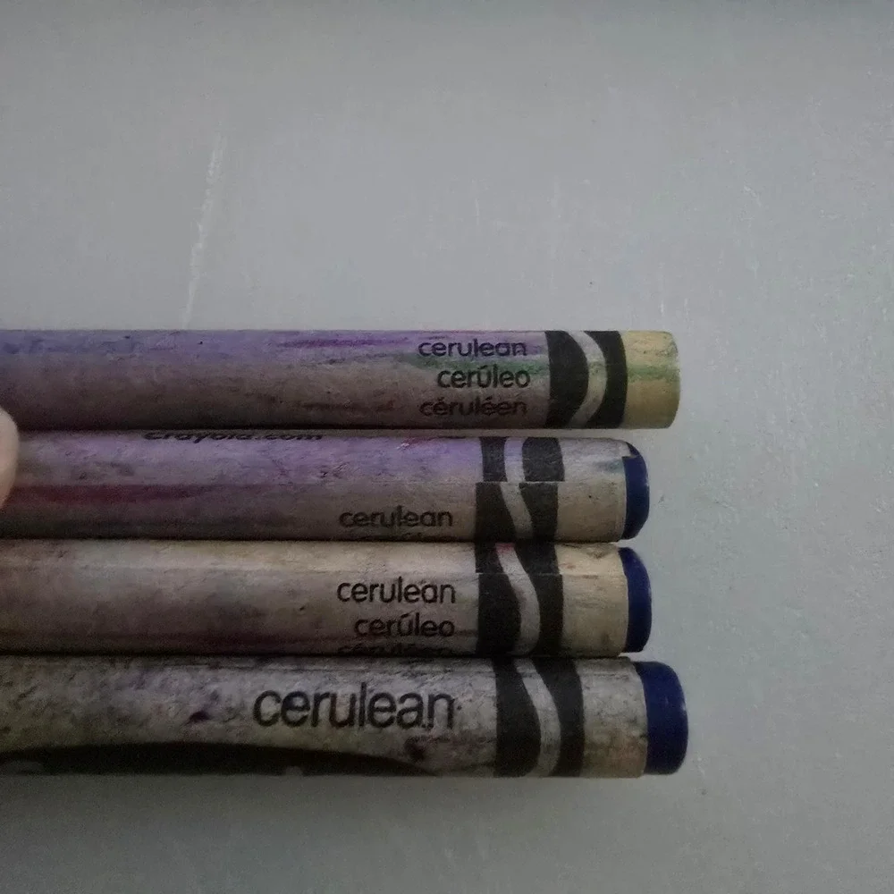 Crayola Cerulean Blue Wax Crayons Set of 4 Unisex OS Blue Art Supplies Crafting